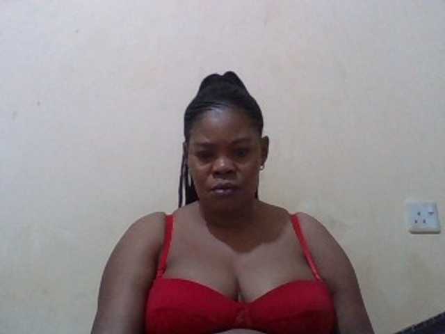 Sexydove from BongaCams