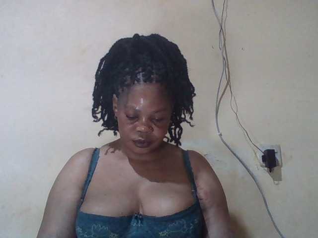 Sexydove's BongaCams show and profile