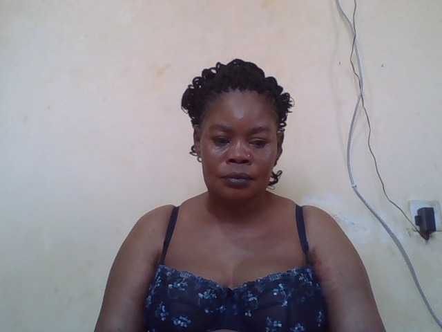 Sexydove's BongaCams show and profile