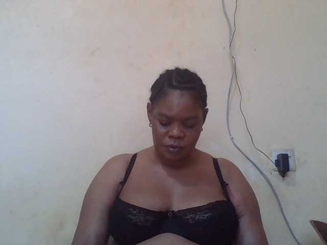 Sexydove's BongaCams show and profile