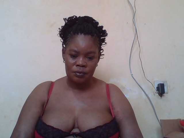 Sexydove's BongaCams show and profile