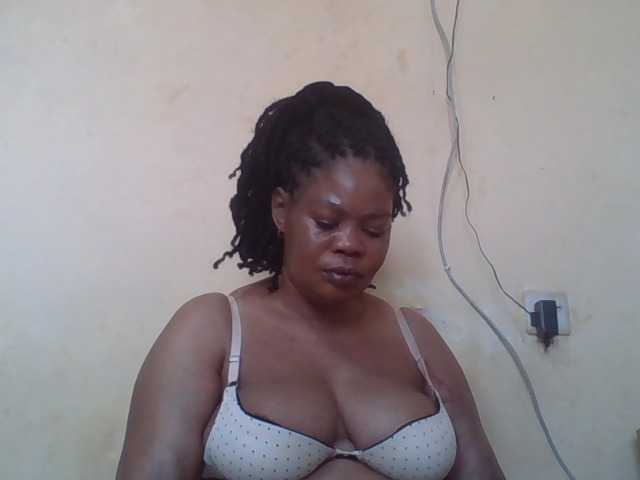 Sexydove's BongaCams show and profile