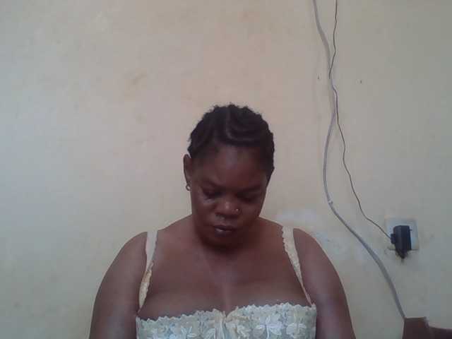 Sexydove's BongaCams show and profile