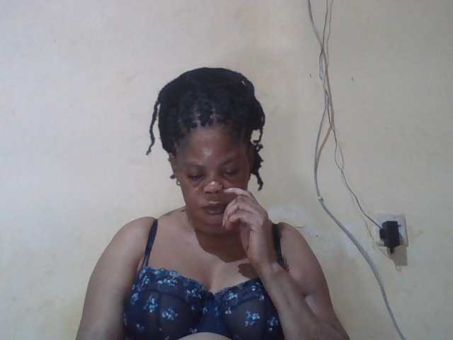 Sexydove's BongaCams show and profile