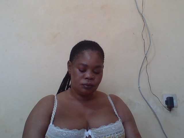 Sexydove from BongaCams