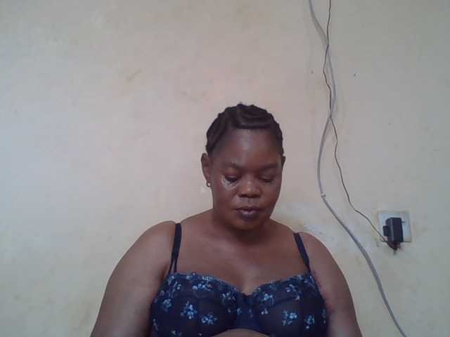 Sexydove's BongaCams show and profile