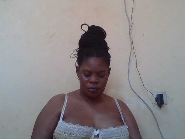 Sexydove's BongaCams show and profile