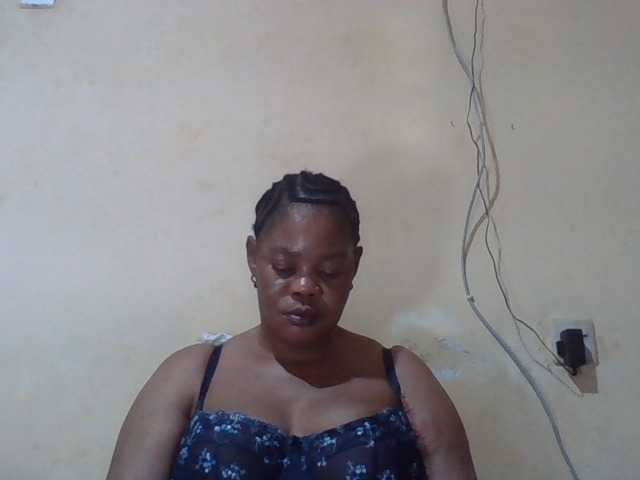 Sexydove's BongaCams show and profile