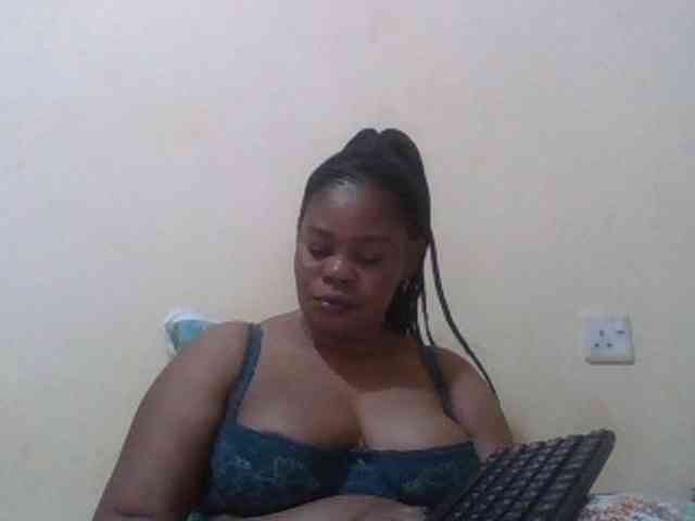Sexydove webcam
