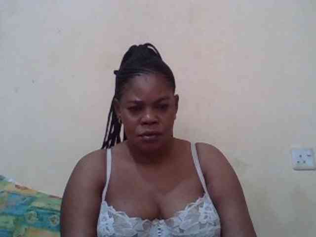 Sexydove webcam