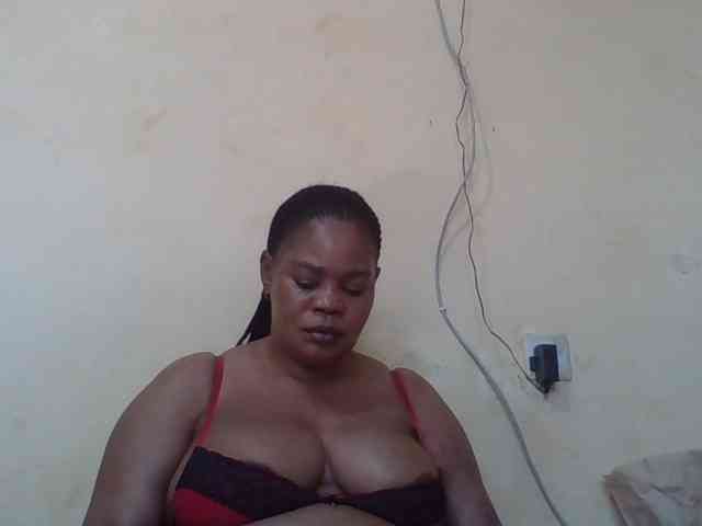 Sexydove Live Webcam on BongaCams