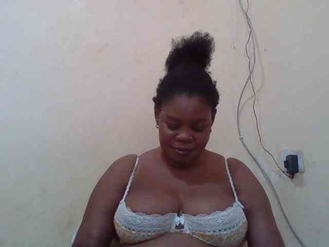 Sexydove webcam