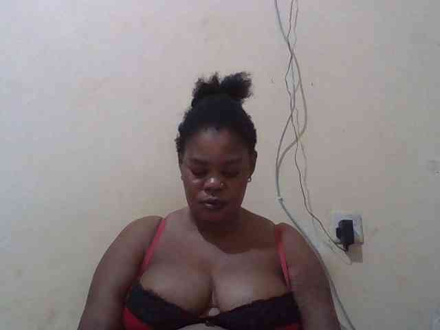 Sexydove webcam