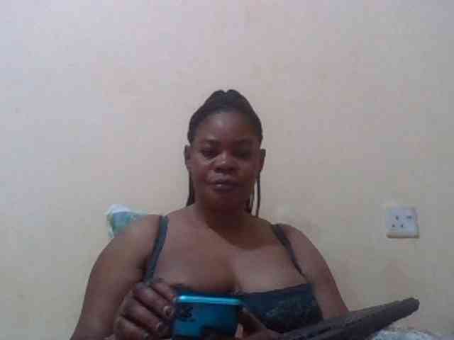 Sexydove webcam