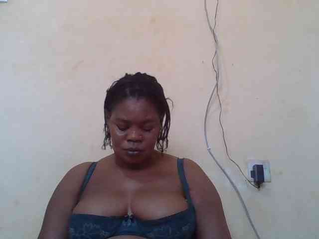 Sexydove webcam