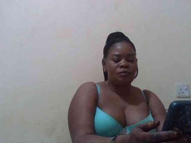 Sexydove webcam
