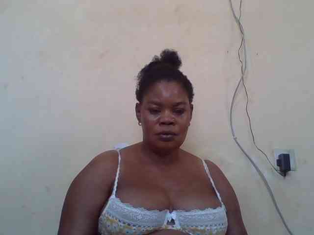 Sexydove webcam