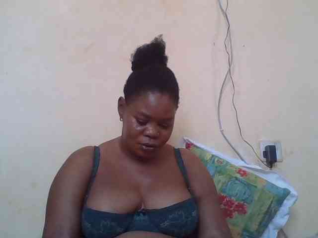 Sexydove webcam