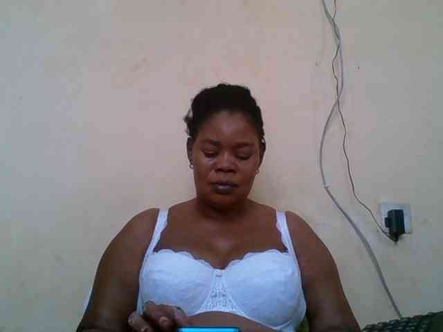 Sexydove webcam