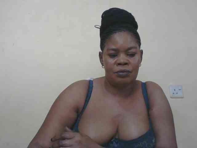 Sexydove webcam