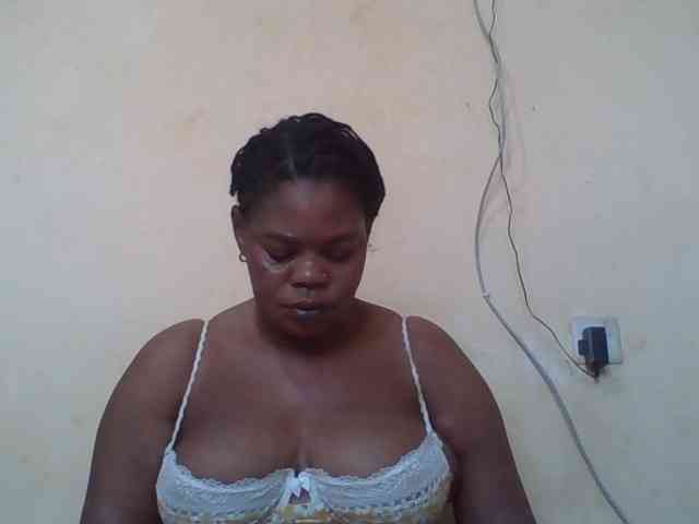 Sexydove webcam