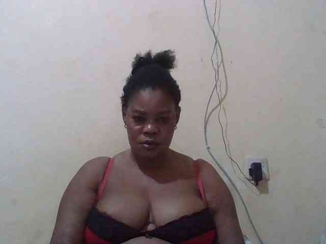 Sexydove webcam