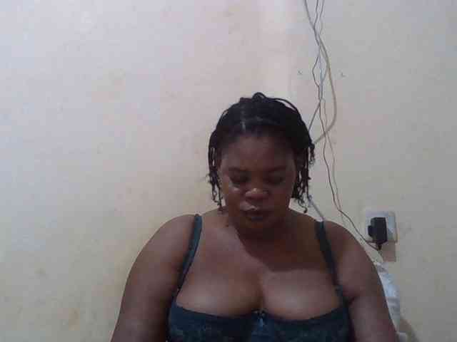 Sexydove webcam