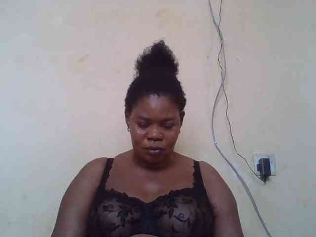 Sexydove webcam