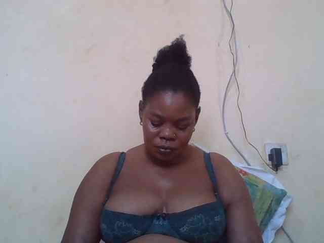 Sexydove webcam