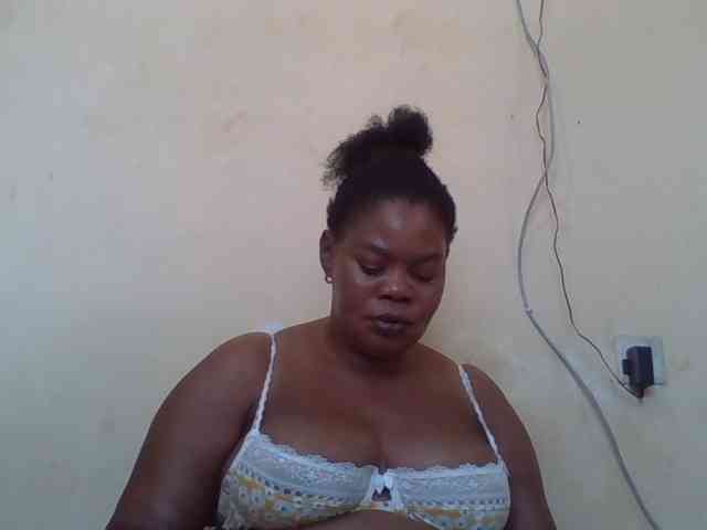 Sexydove webcam