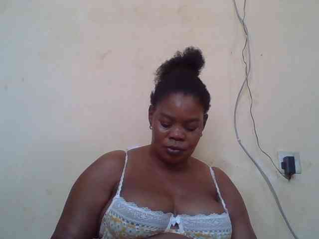 Sexydove webcam