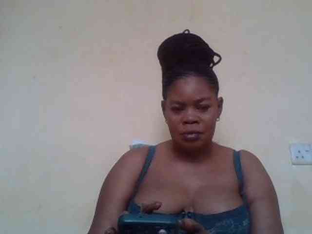 Sexydove webcam