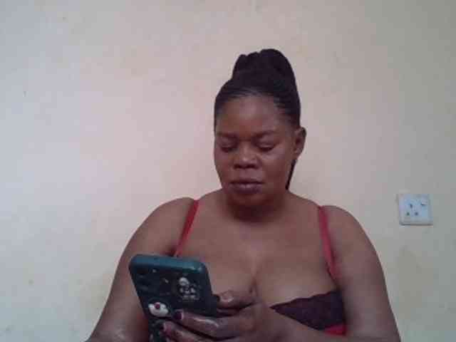 Sexydove webcam