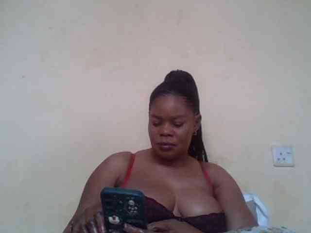 Sexydove webcam