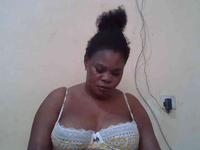 Sexydove webcam