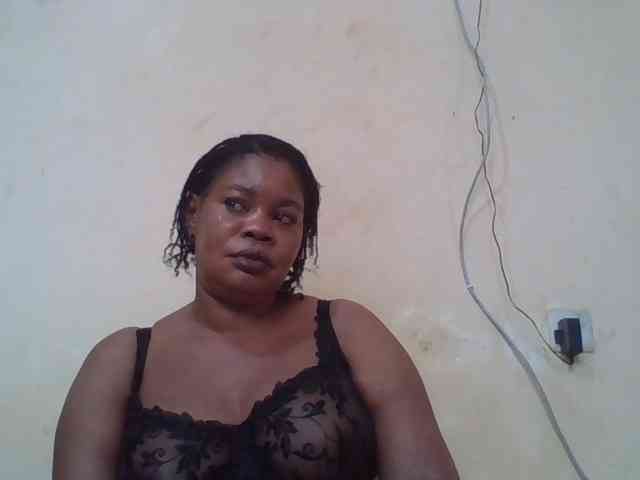 Sexydove webcam
