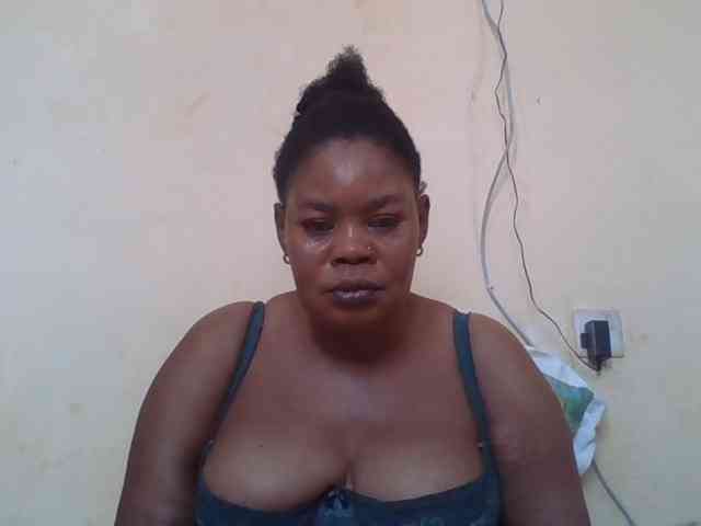 Sexydove webcam