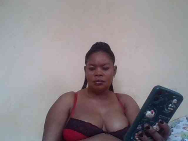 Sexydove webcam