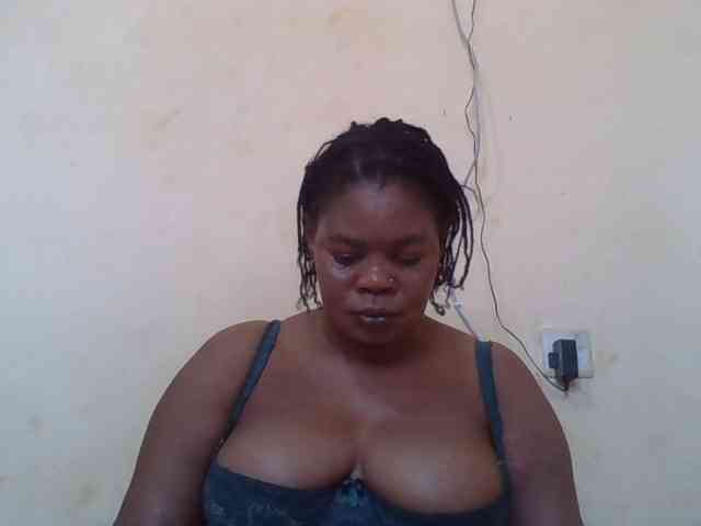 Sexydove webcam