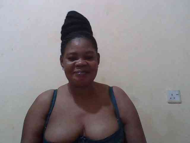 Sexydove webcam