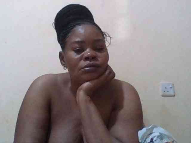 Sexydove webcam