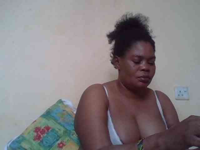 Sexydove webcam