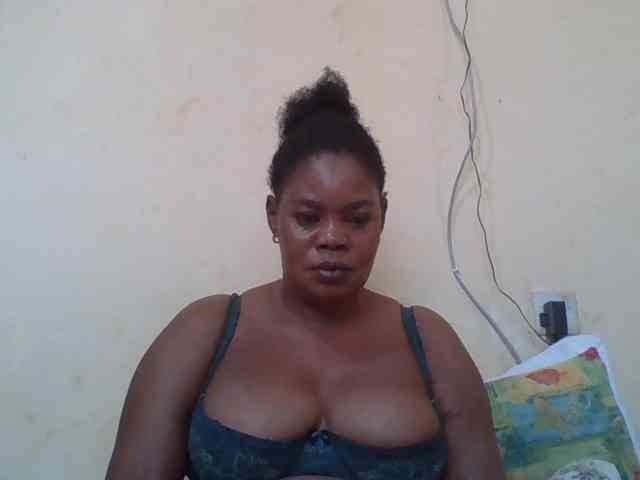 Sexydove webcam