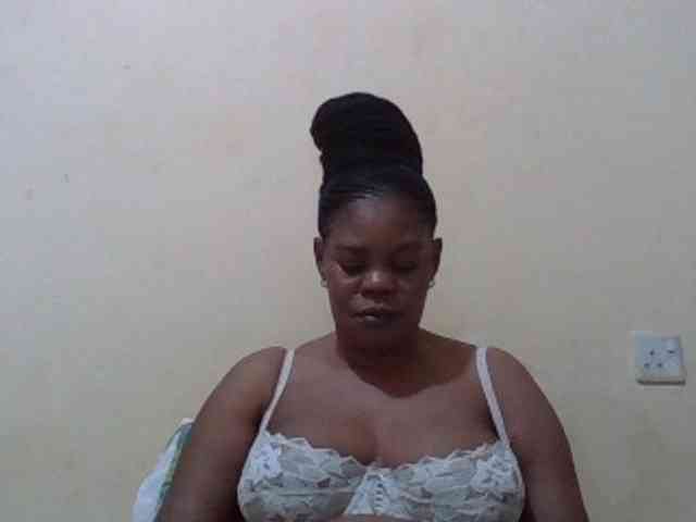 Sexydove webcam