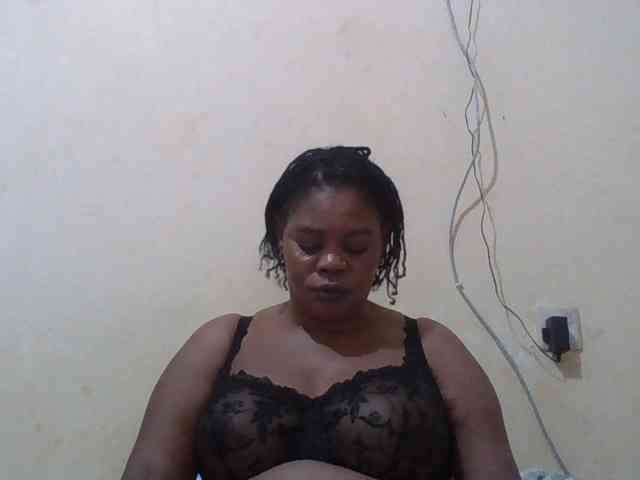 Sexydove webcam