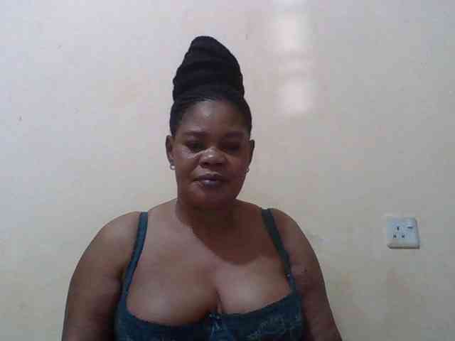 Sexydove webcam