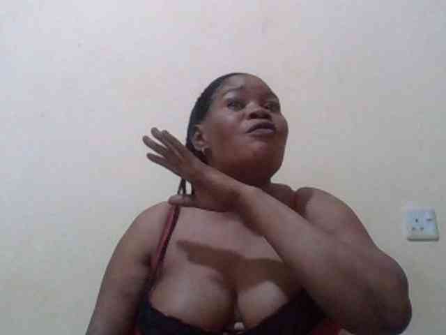 Sexydove webcam