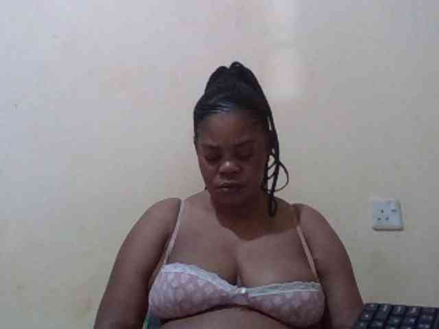 Sexydove webcam