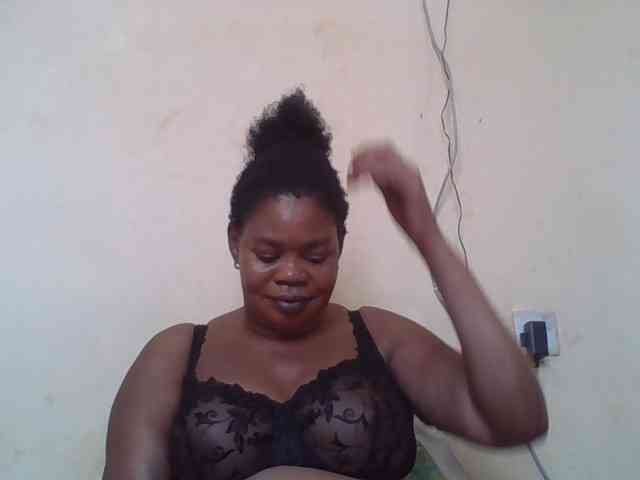 Sexydove webcam
