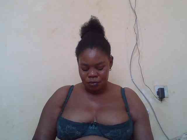 Sexydove webcam